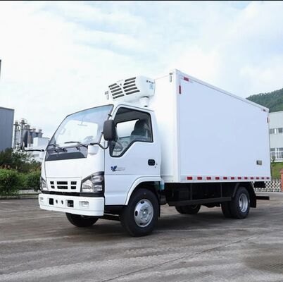 ISUZU QINGLING 600P 6 wielen 3 ton Koelbus met THERMO KING koelunit RV380 model